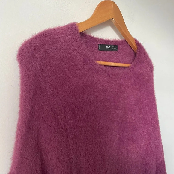 Mango Soft Furry Knit Double Sleeve Sweater Pink Purple Size XS/Small - Picture 3 of 5